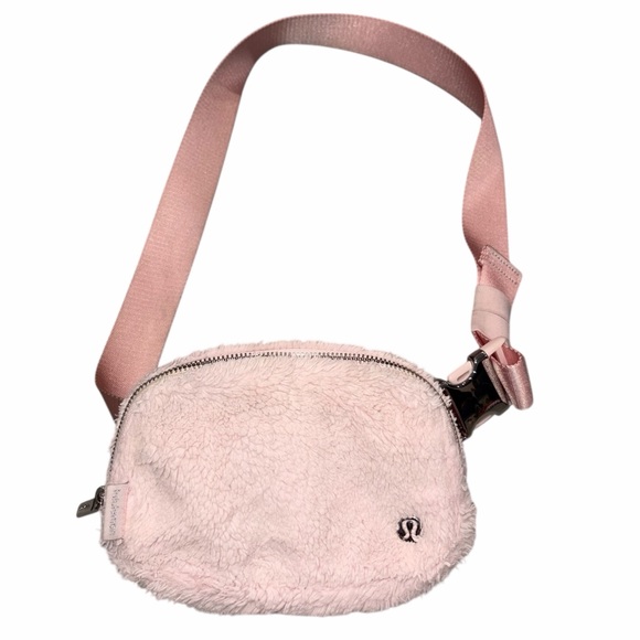 lululemon athletica Handbags - Lululemon Pink Plush Sherpa 1L Everywhere Belt Bag Fanny Pack Waist Pack Bag